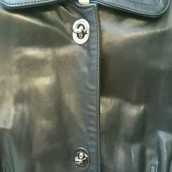 Vintage Jones New York Genuine Leather Jacket - Picture 4 of 8